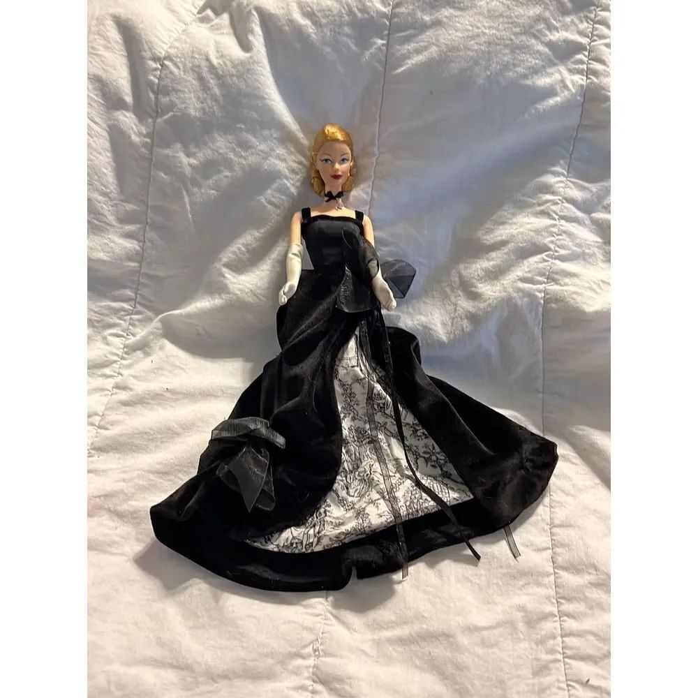 Vintage 1991 Spotlight Heather Barbie